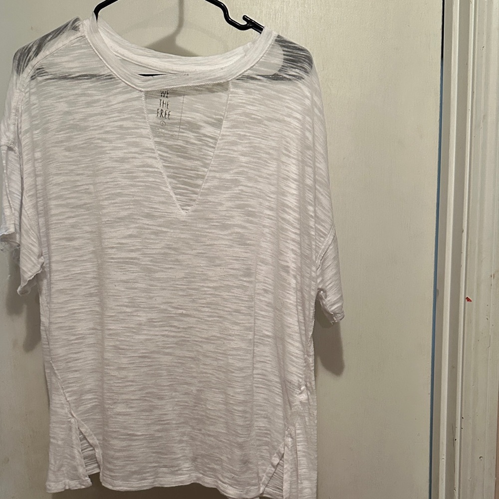 We The Free V-Neck White Short Sleeve Tee